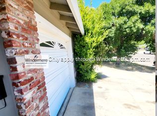 6613-6615 Gold Run Ave, Sacramento, CA 95842