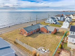 460 Maple Ave, Old Saybrook, CT 06475