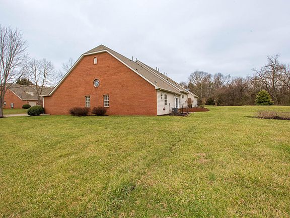 5th image of 2818 Knob Creek Ln
