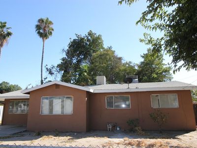 4704 E Thomas Ave, Fresno, CA, 93702