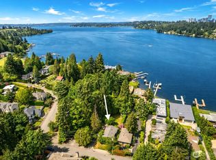 9412 SE 33rd St, Mercer Island, WA 98040