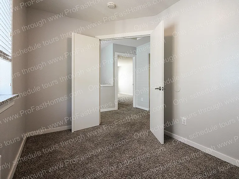 12530 SE Taggart St — Photo 13