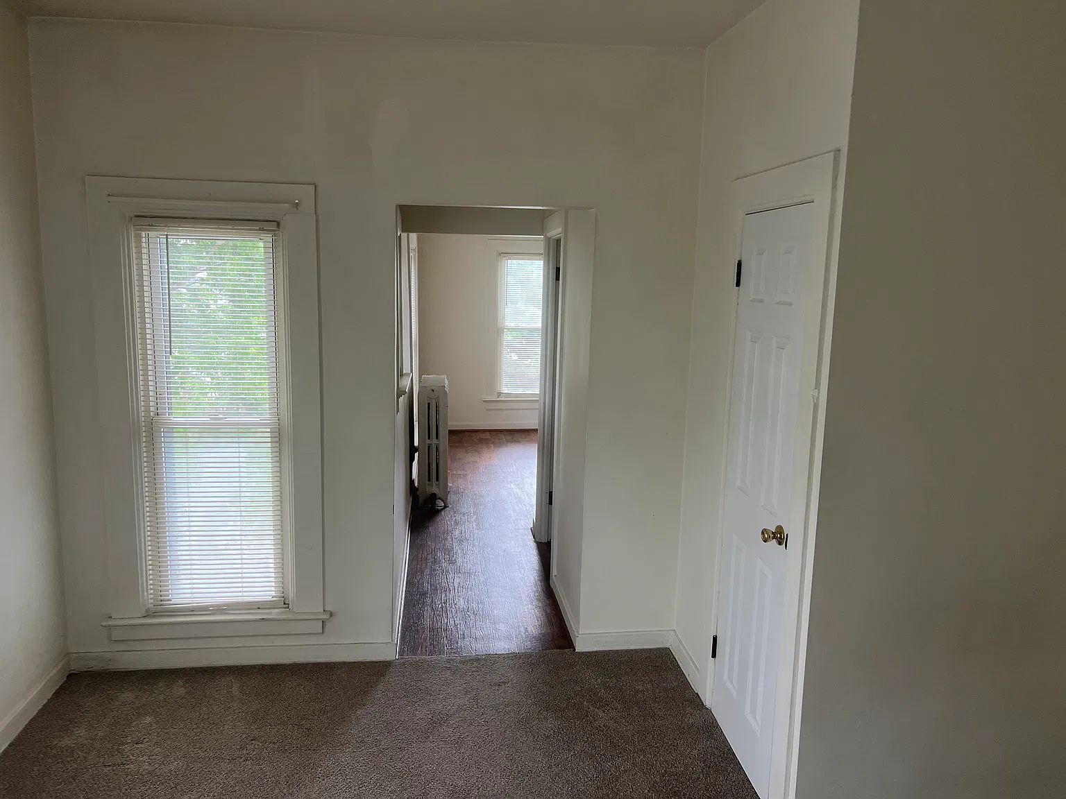 Studio, $725 — Photo 2