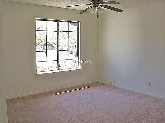 3rd image of 1886 Elderberry Pl