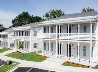 2395 S Lumpkin St #100, Athens, GA 30606