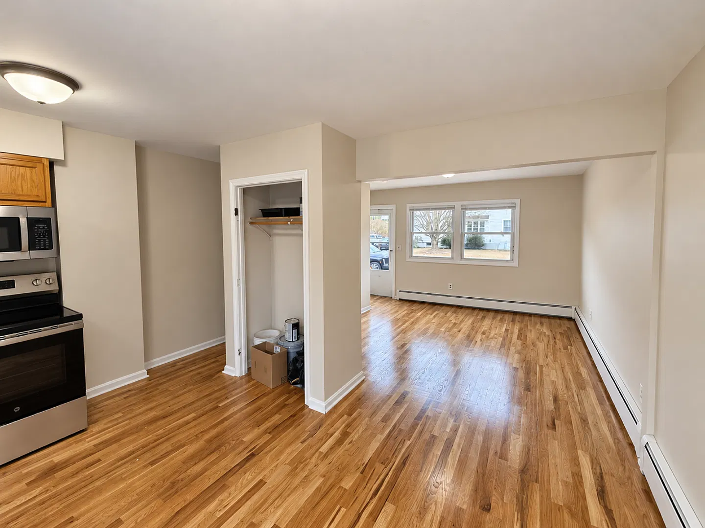 49 Boys Ave — Photo 2
