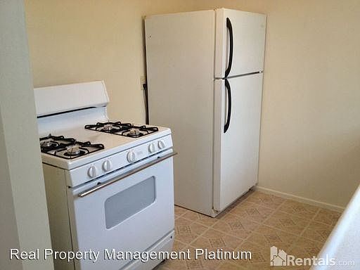 2nd image of 716 Woodworth Ave APT A