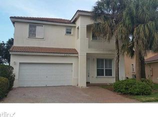 7635 NW 23rd St, Pembroke Pines, FL 33024