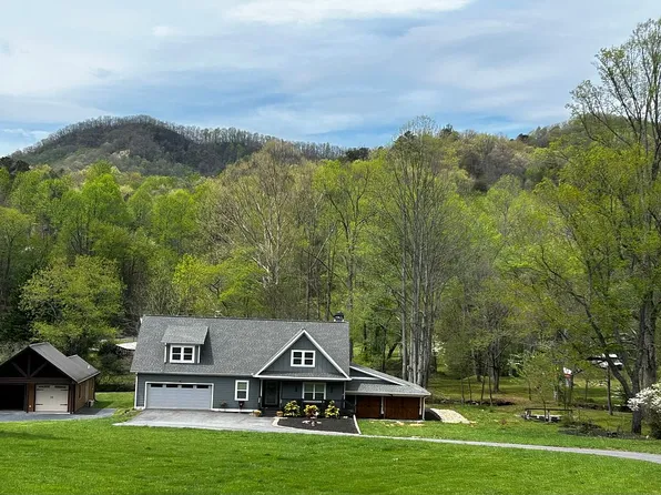 7079 Upper Hightower Rd, Hiawassee, GA 30546