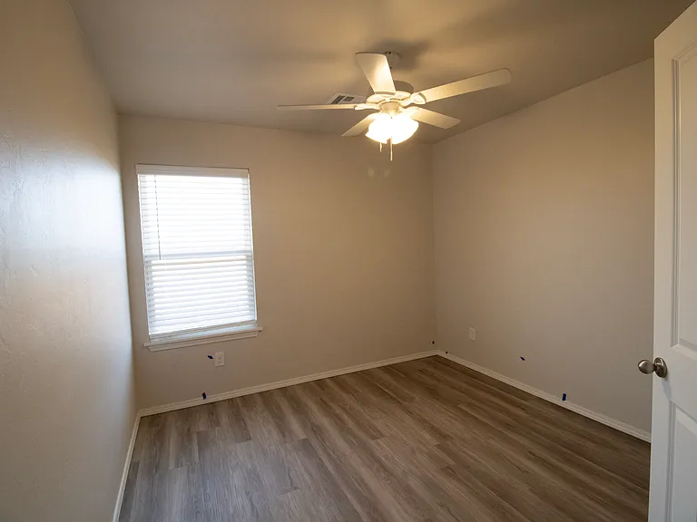Enclave Estates — Photo 15
