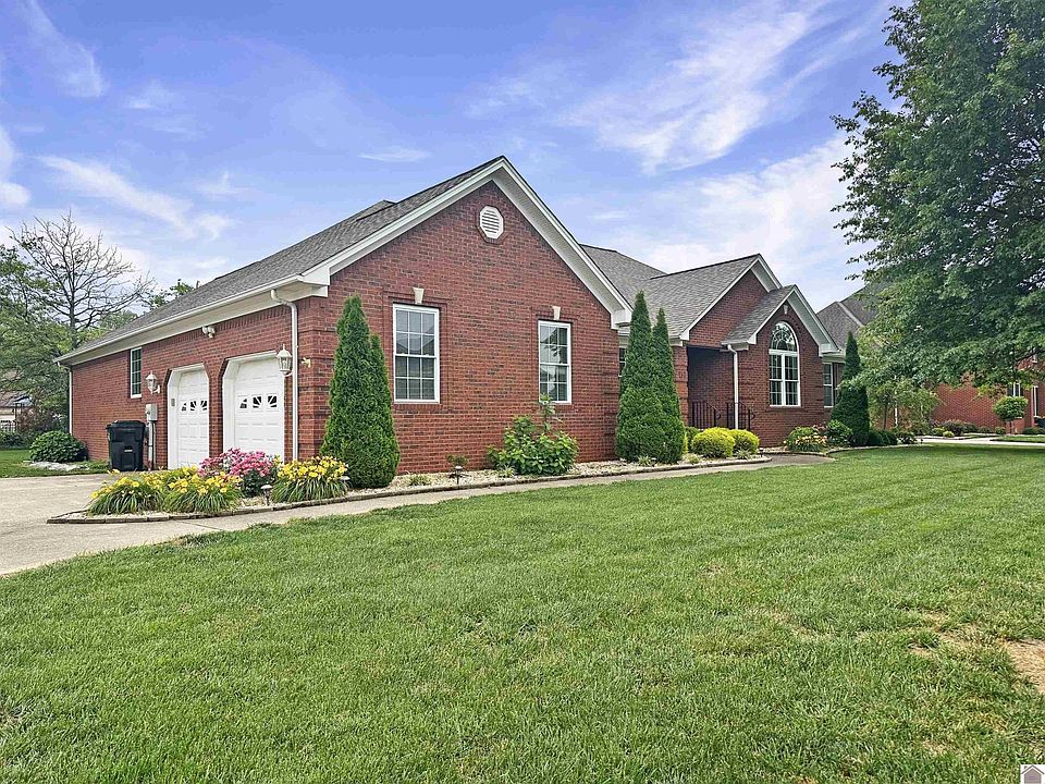 1st image of 110 Birchwood Dr