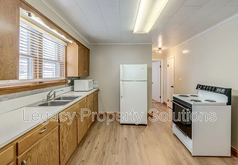 612 N 19th St #3 — Photo 1