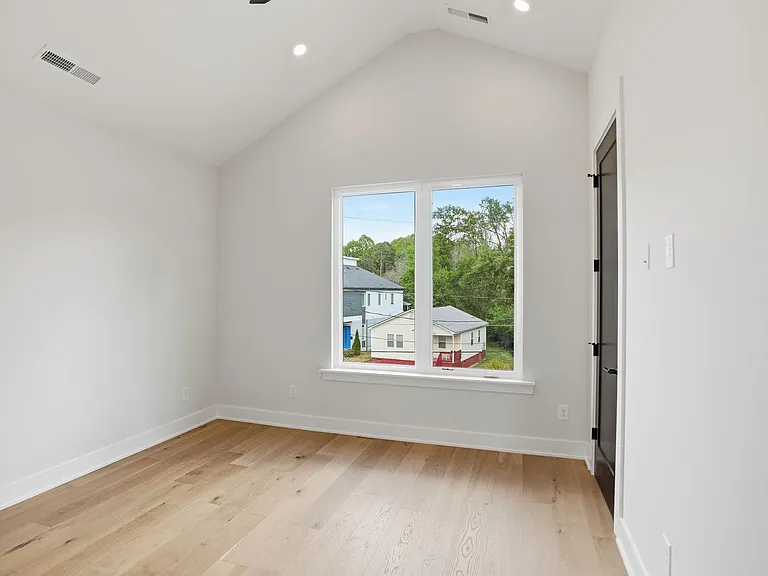 144 Mattoon St — Photo 17