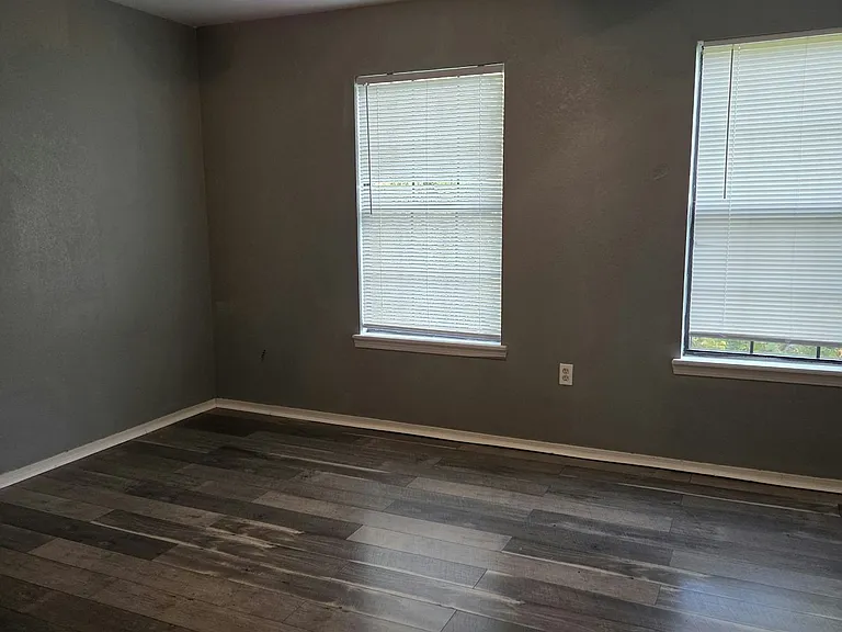 501 Braithwaite St #A — Photo 13