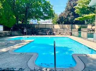 47 Rock Spring Rd UNIT 22, Stamford, CT 06906