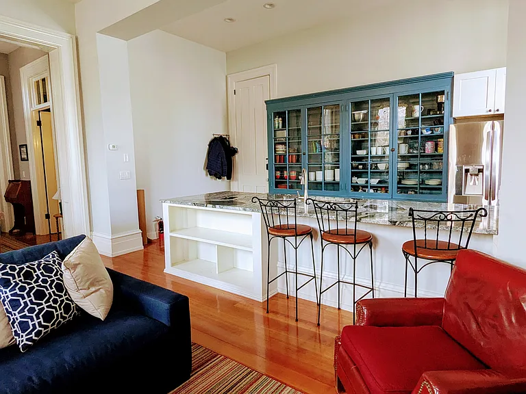 2114 Edgehill Rd #D — Photo 22