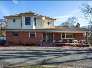 1079 Westminster Ave, Dix Hills, NY 11746