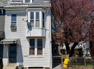 1039 E Poplar St, York, PA