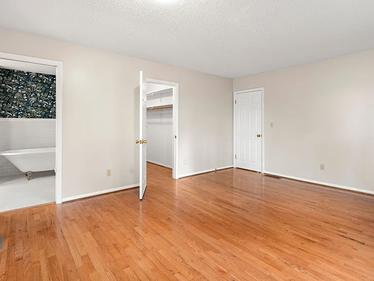 119 W Chippendale Dr — Photo 30