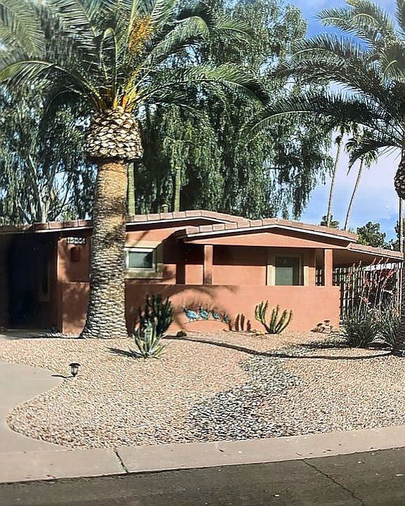 1st image of 8905 E Fairway Blvd