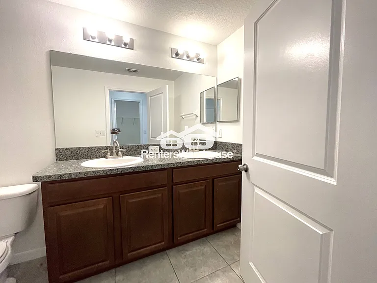 12942 Utopia Gardens Way — Photo 22
