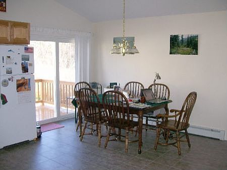 3rd image of 29 Ethel Ave Unit 4