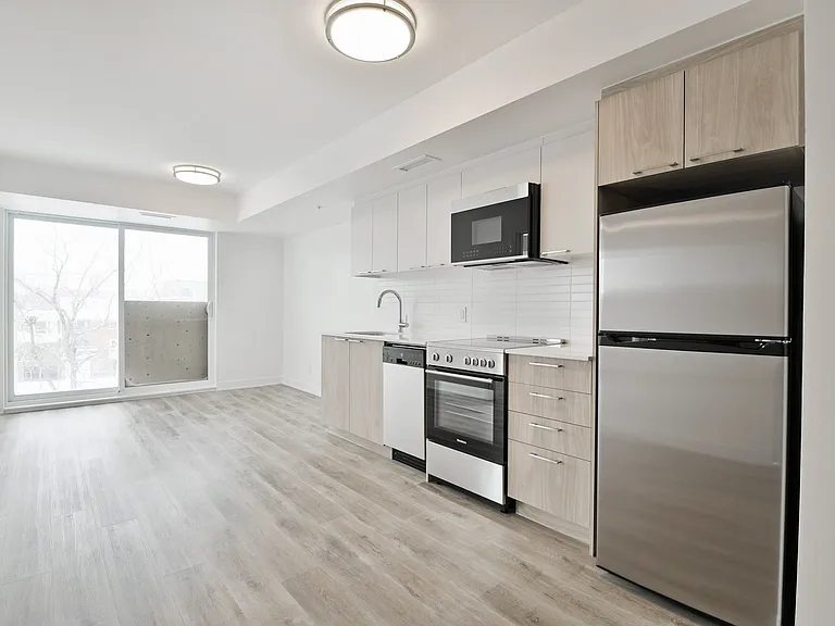 36 Robinson Ave — Photo 89