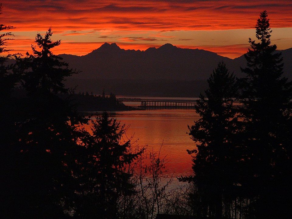 Gorgeous evening sunsets
