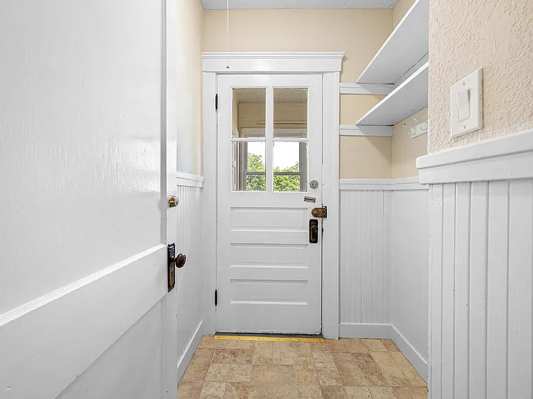 Mud Room - Back Entry