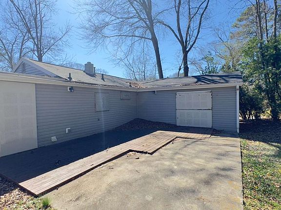 5th image of 4262 Lindsey Dr