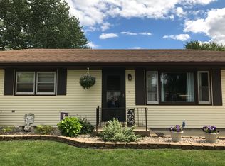 1196 Franklin St, Bradley, IL
