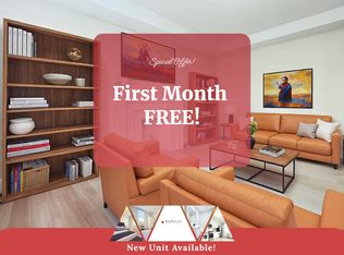 663 Main St E #1, Hamilton, ON L8M 1K1