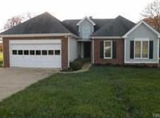 8208 Charlbert Ct, Apex, NC 27539