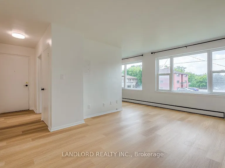 111 Craydon Rd #201 — Photo 8