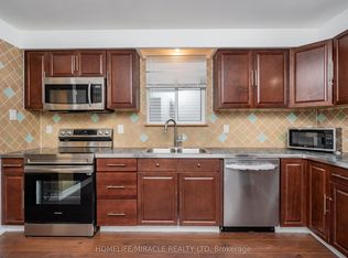 37 Banner Cres, Ajax, ON L1S 3S8