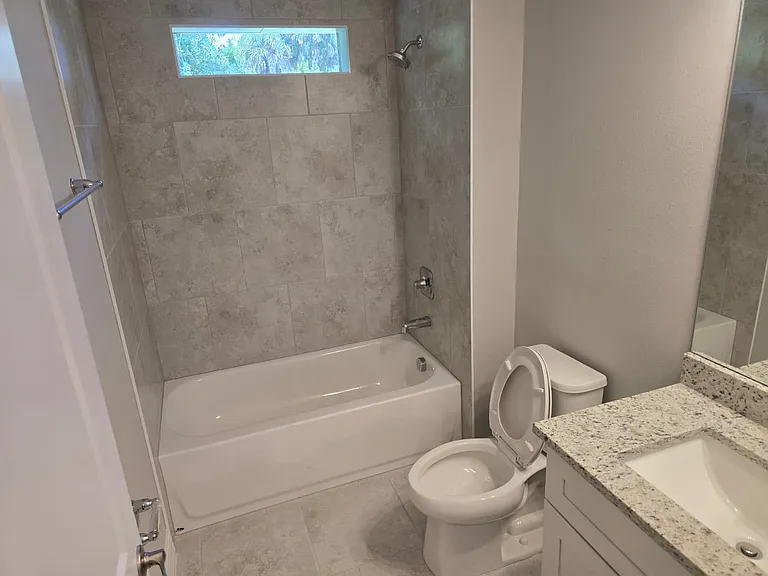 2857 Shady Ave — Photo 11