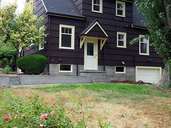 3rd image of 213 Central St NE