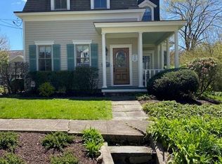 12 Pennoyer St, Norwalk, CT 06853