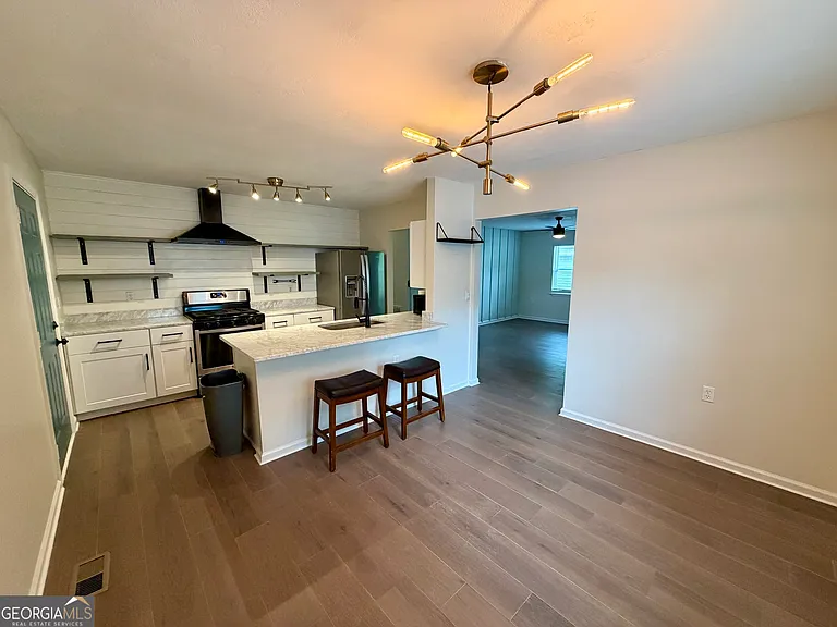 95 Thirkield Ave SE — Photo 5