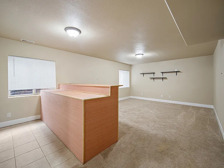 1321 Alveston St — Photo 41