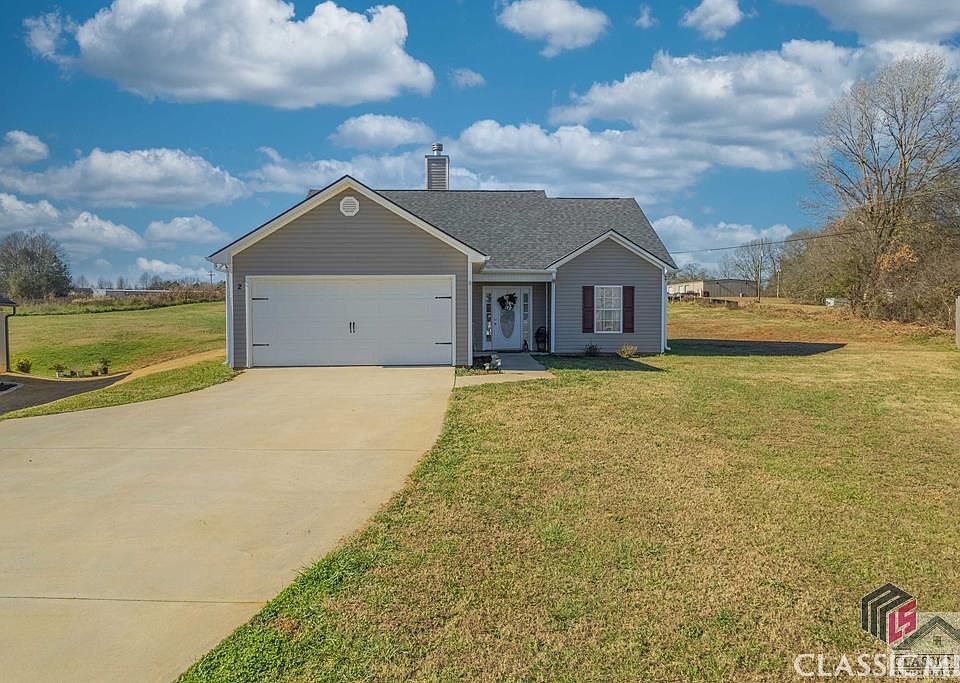 1st image of 2 Crestview Drive