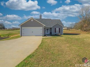 2 Crestview Cir, Carnesville, GA 30521