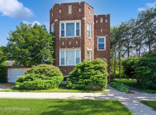 45 E 98th St, Chicago, IL 60628