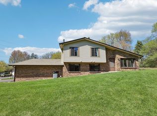 13400 Pepperwood Cir, Minnetonka, MN 55305