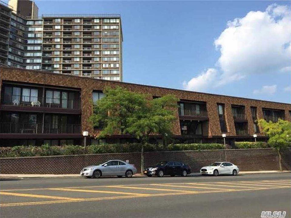 1st image of 21019 26th Ave APT 3B