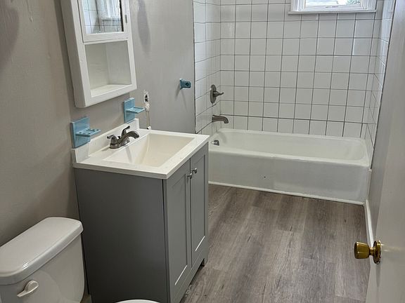 5th image of 3 Aetna St #2