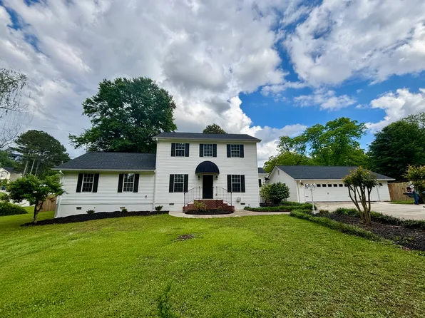 154 Saint Anthony Dr, Winder, GA 30680