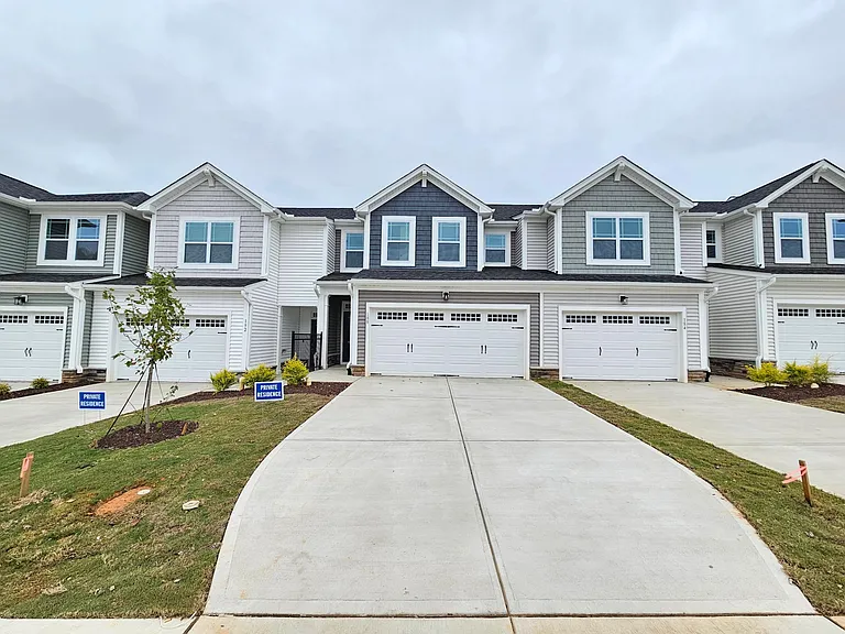 188 Lennei Ln — Photo 3