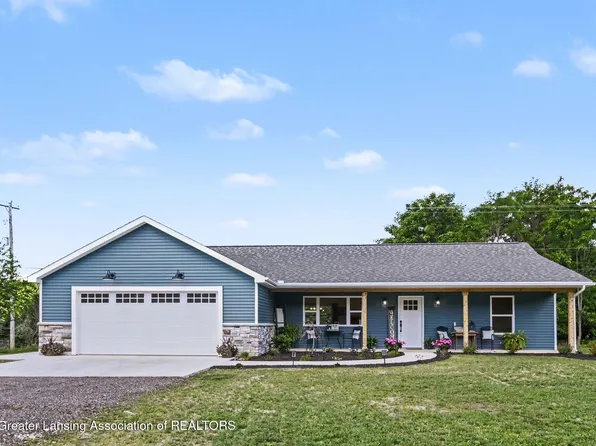 5376 S M 52, Stockbridge, MI 49285
