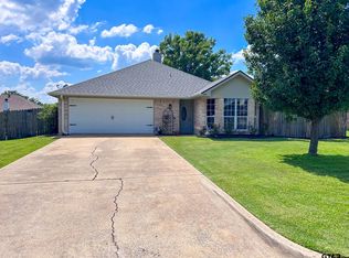 203 Willow Rd, Bullard, TX 75757